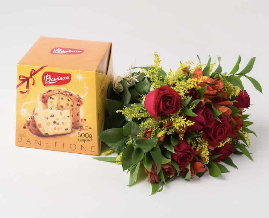 Buquê de Flores do Campo Vermelhas e Panettone